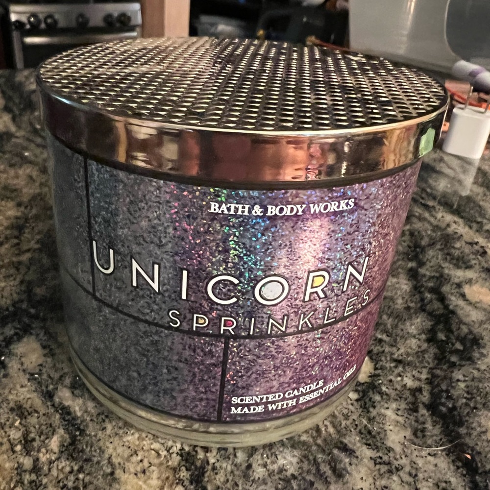 Limited edition Unicorn Sprinkles candle BBW
